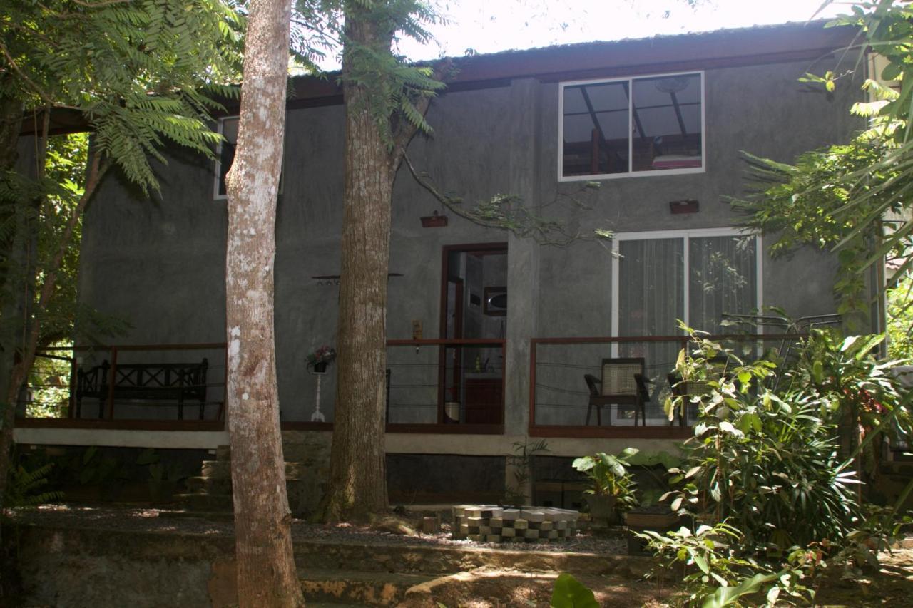 Villa Executive Residency Retreat Hikkaduwa Esterno foto