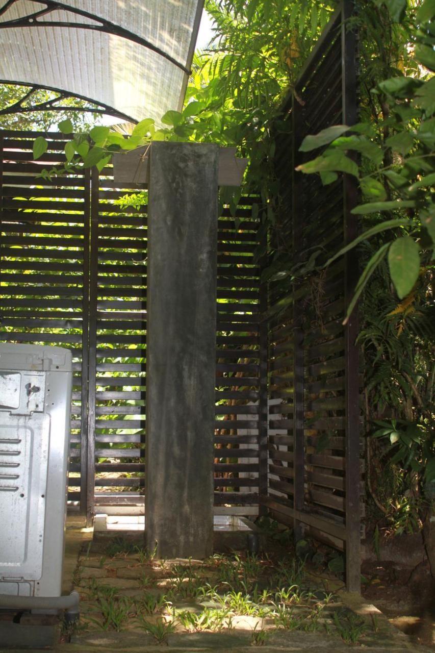 Villa Executive Residency Retreat Hikkaduwa Esterno foto